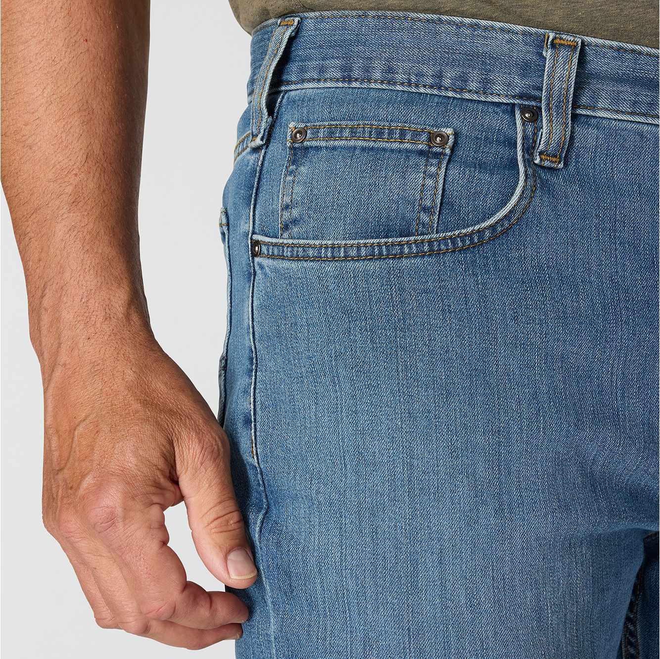 Relaxed Straight Rugged Flex™ Jean