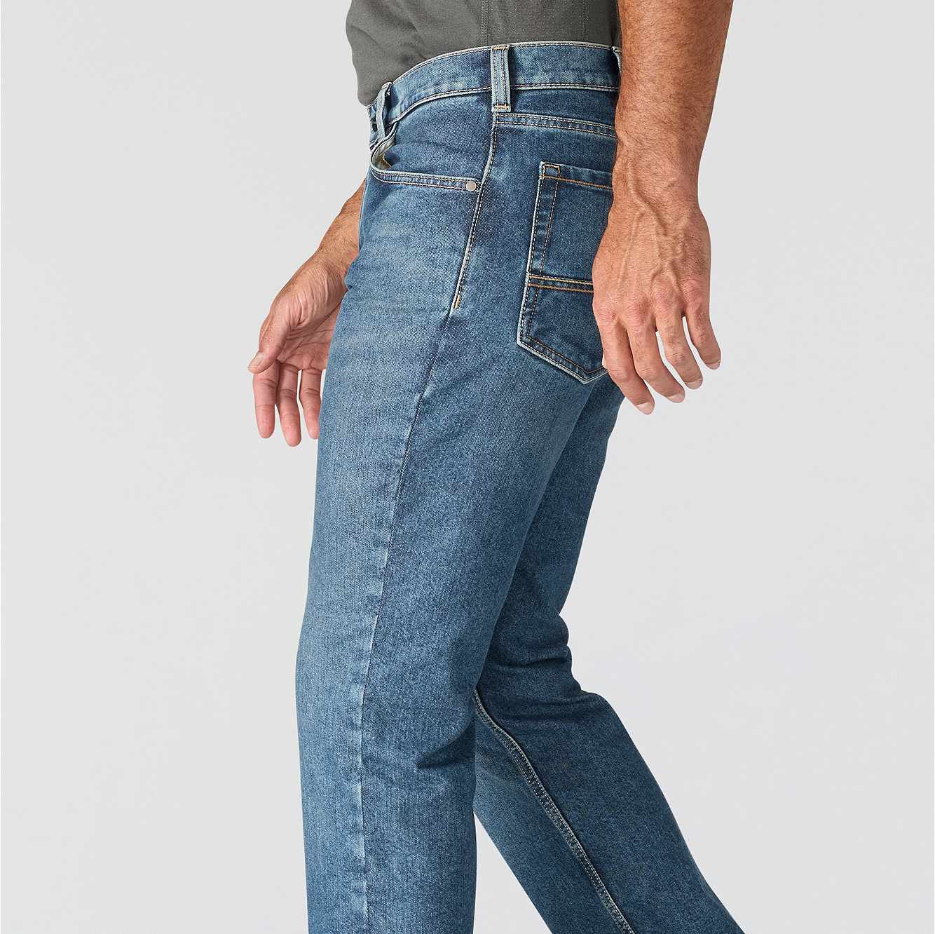 Relaxed Straight Rugged Flex™ Jean