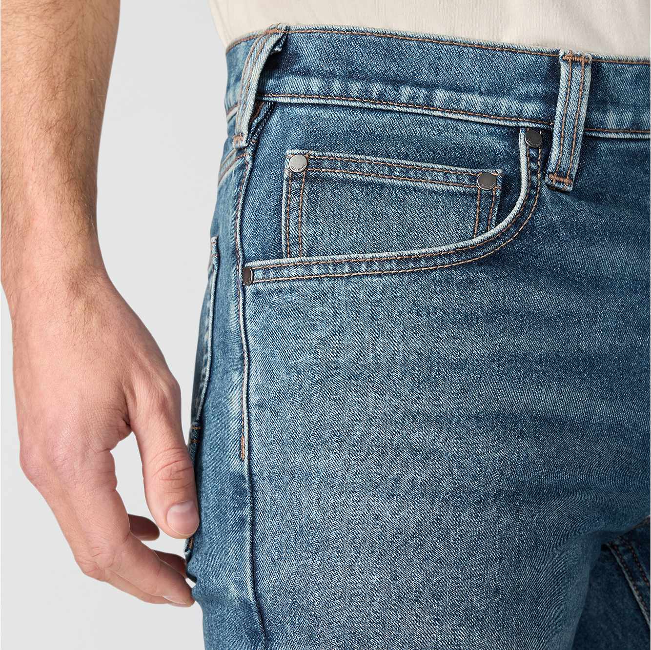 Slim Tapered Rugged Flex™ Jean