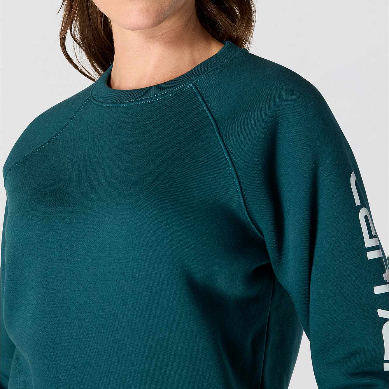 Women's Relaxed Fit Midweight Graphic Crewneck Sweatshirt