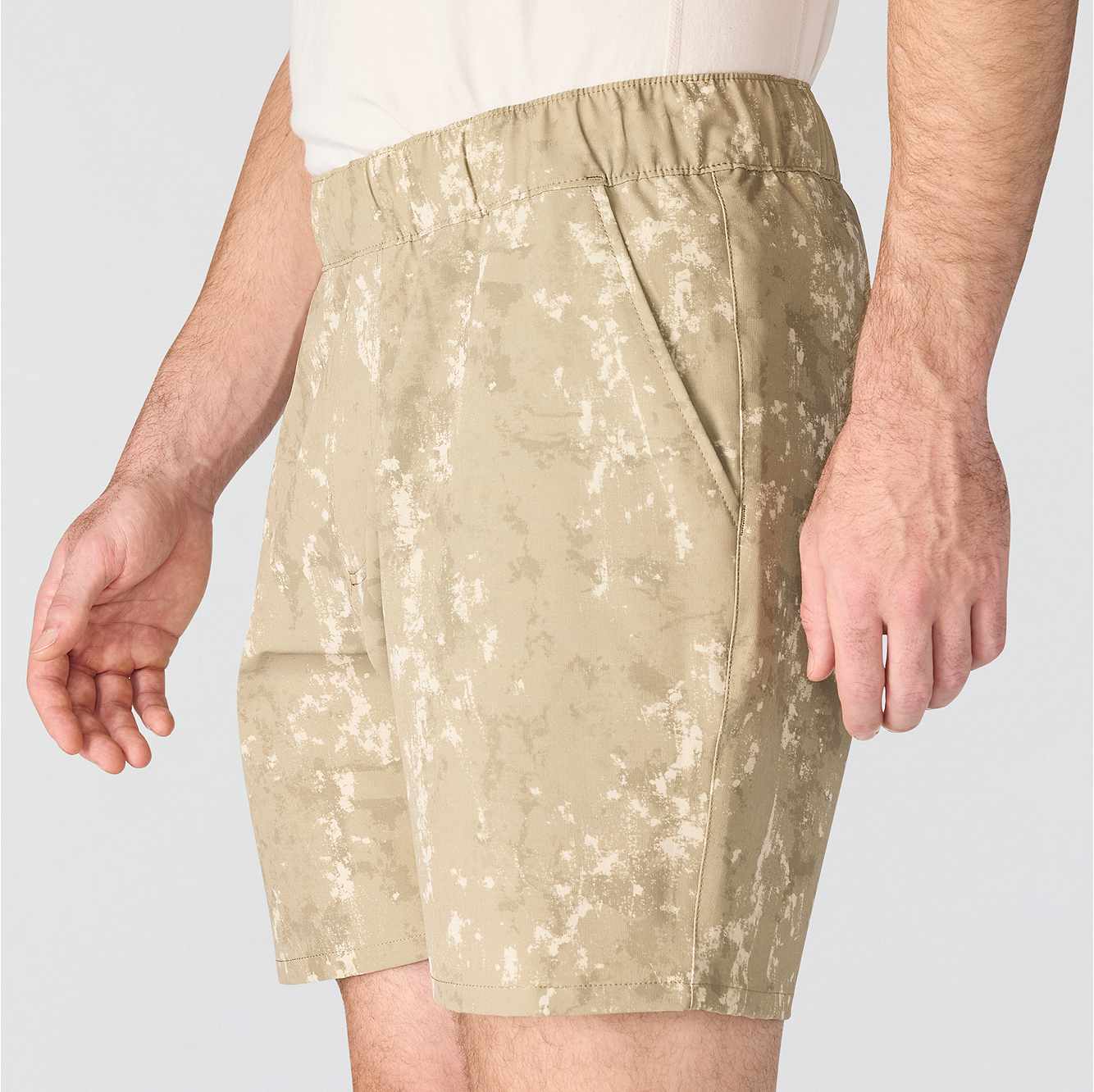 Relaxed 7" Force Phoenix Pull On Short