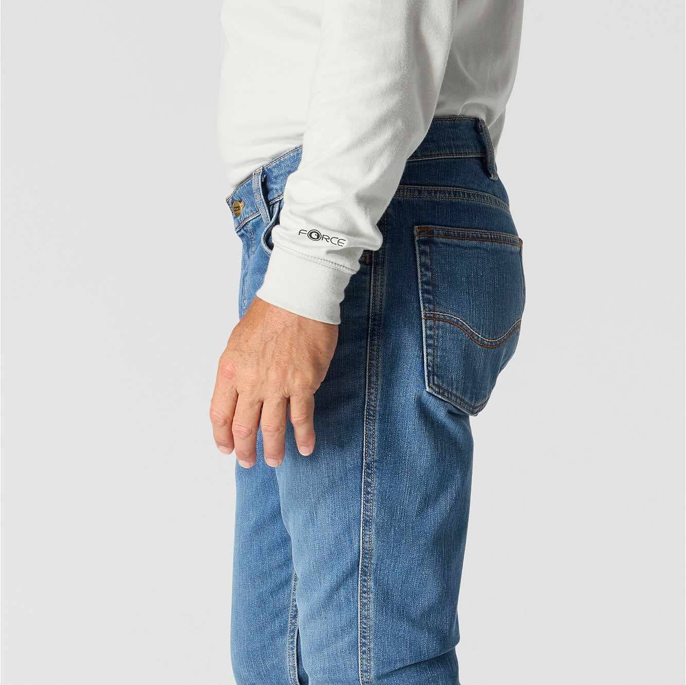 FR Relaxed Bootcut Rugged Flex™ Jean