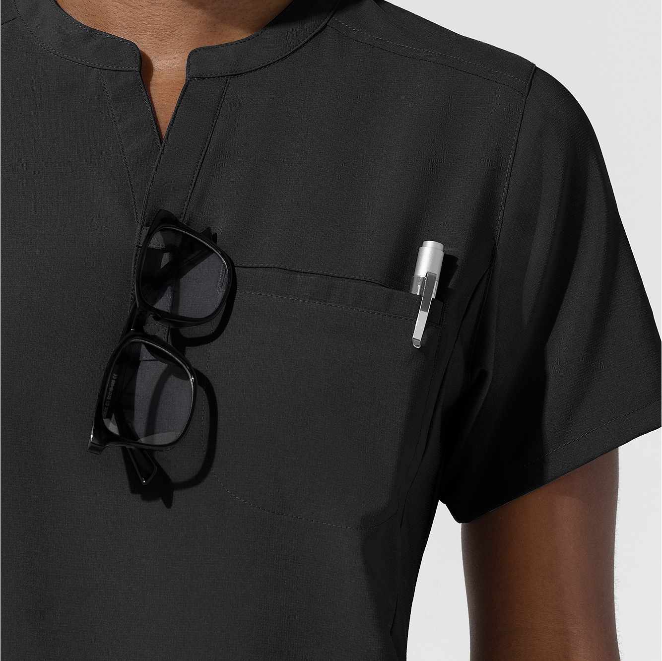 Women's Force Cross-Flex Chest Pocket Scrub Top
